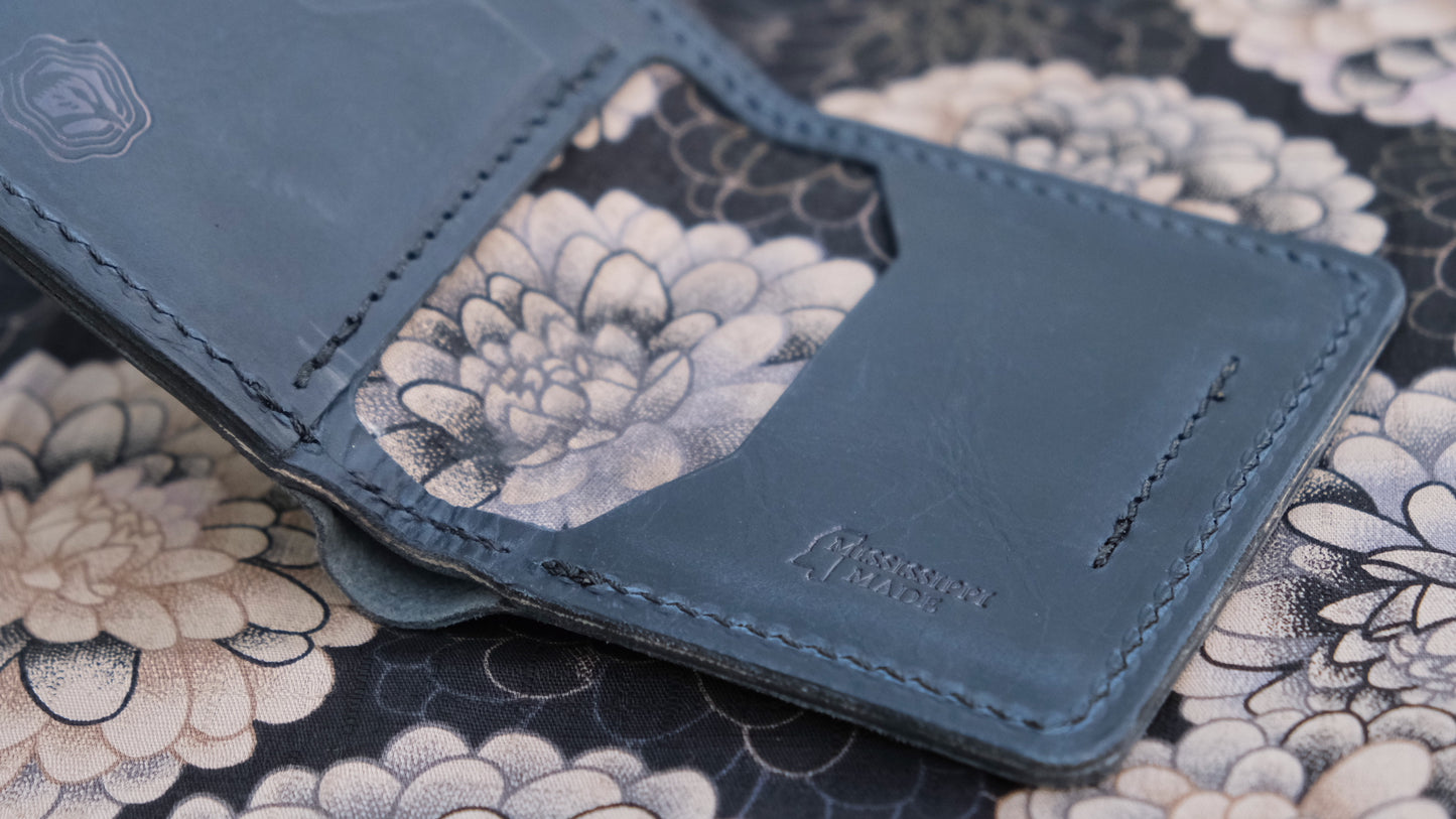 The Traditional Bifold